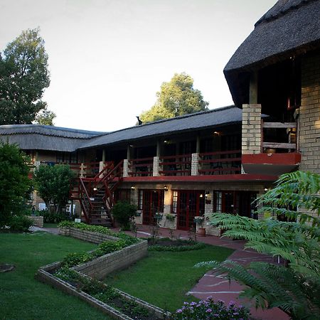 Storms River Guest Lodge Stormsrivier Esterno foto