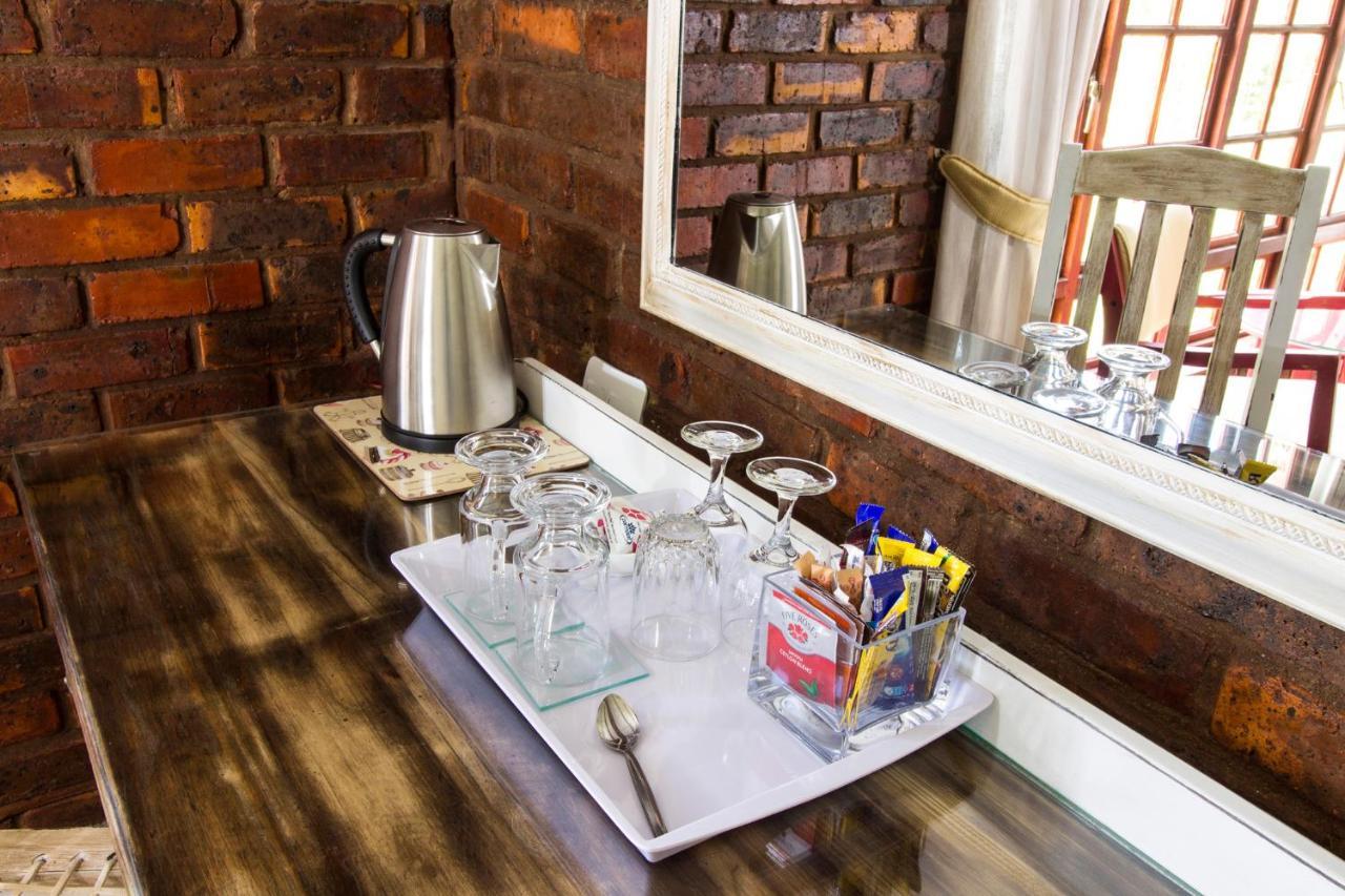 Storms River Guest Lodge Stormsrivier Esterno foto