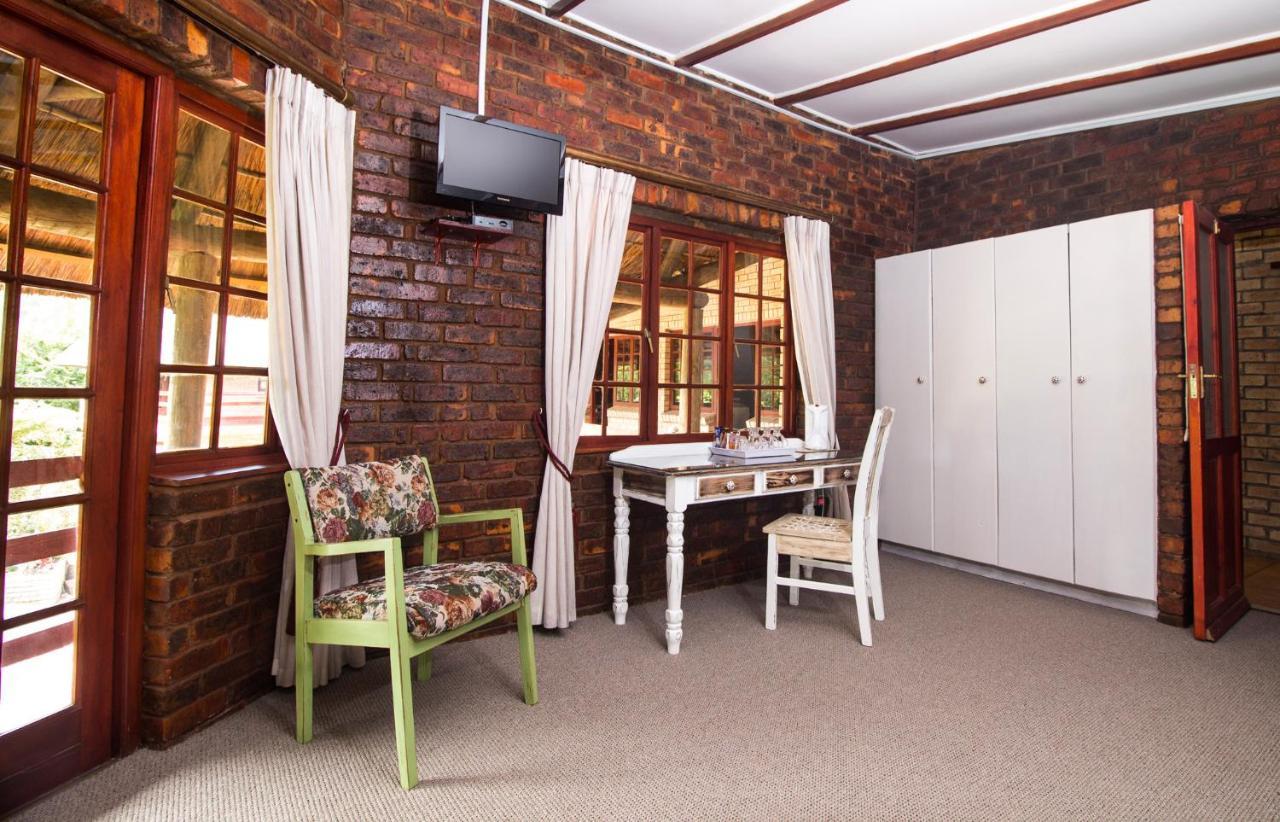 Storms River Guest Lodge Stormsrivier Esterno foto